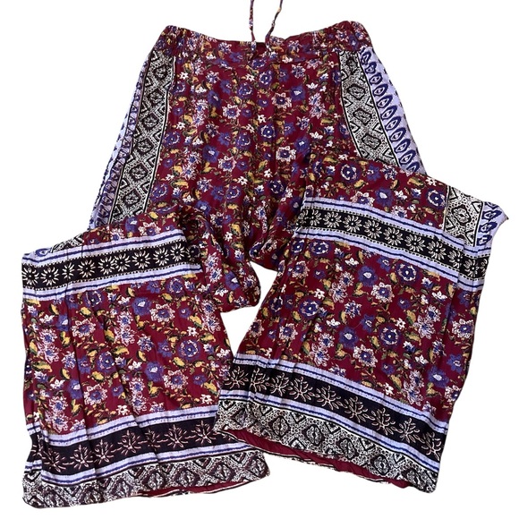 Gorgeous Angie Multicolor Wide Leg Pants - Picture 4 of 8